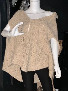 Textured Knit Poncho Sweater in Beige